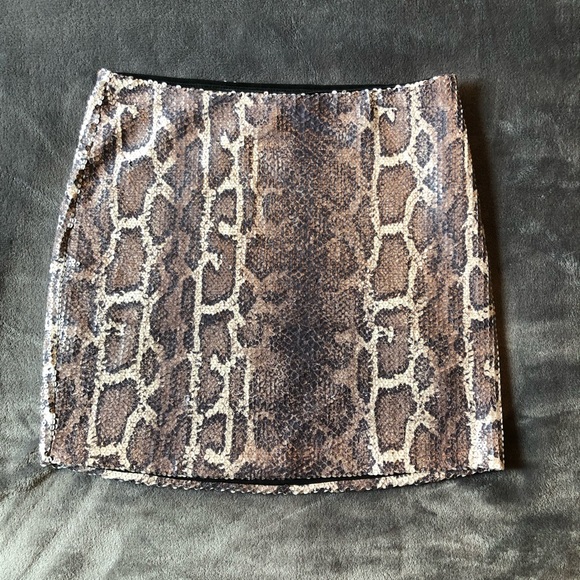 bebe Dresses & Skirts - bebe mini skirt